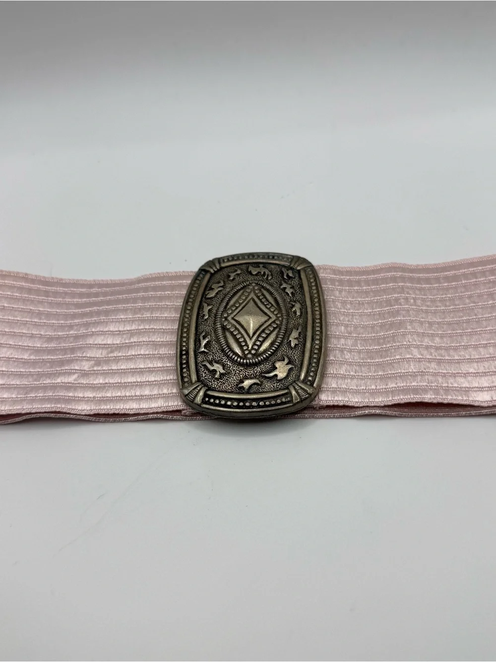 Vintage pearl 1990 Pink Elastic Waist Belt with Decorative Metal Buckle